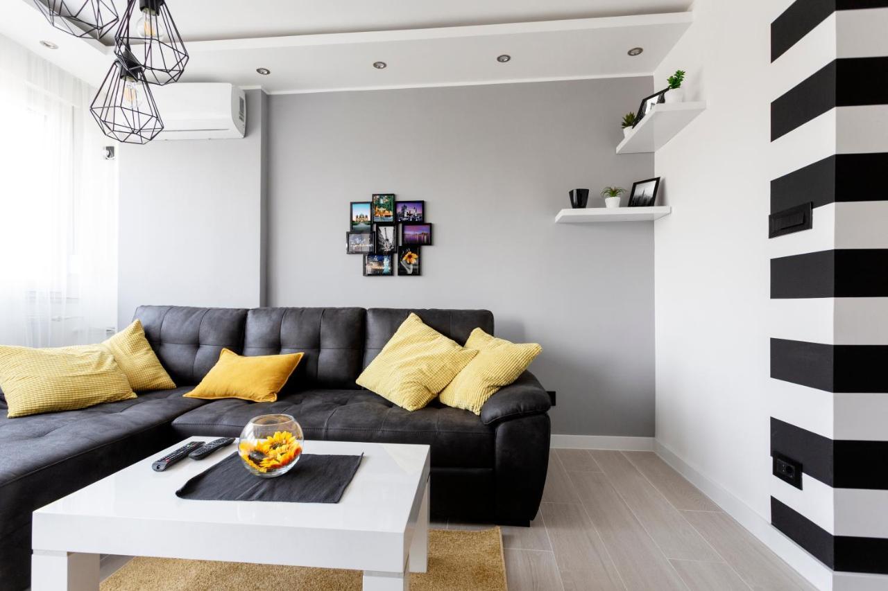 Park Apartment Novi Sad Eksteriør billede
